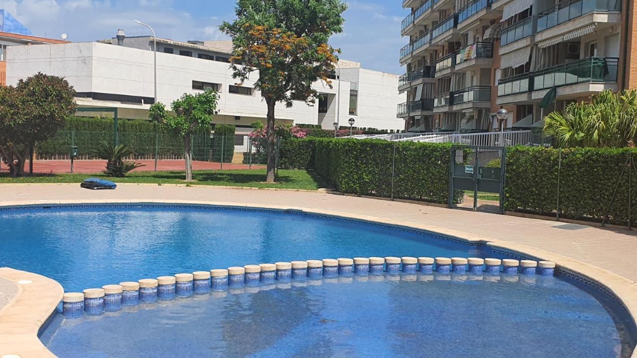 Universidad Del Mar - Alquiler Solo Familias Gandía Exterior foto